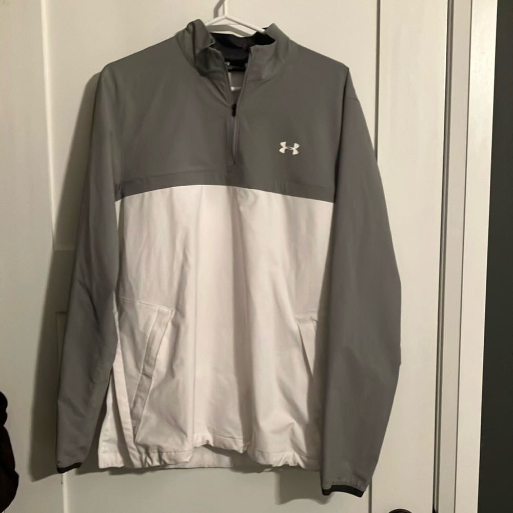 Under Armour Men's Gray and White Jacket
